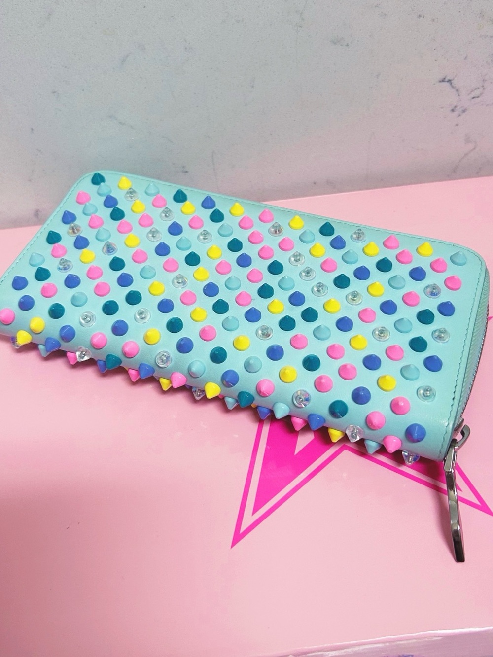 Authentic Christian Louboutin RARE Pastel Panettone Spike Continental Zip Wallet - Picture 12 of 13
